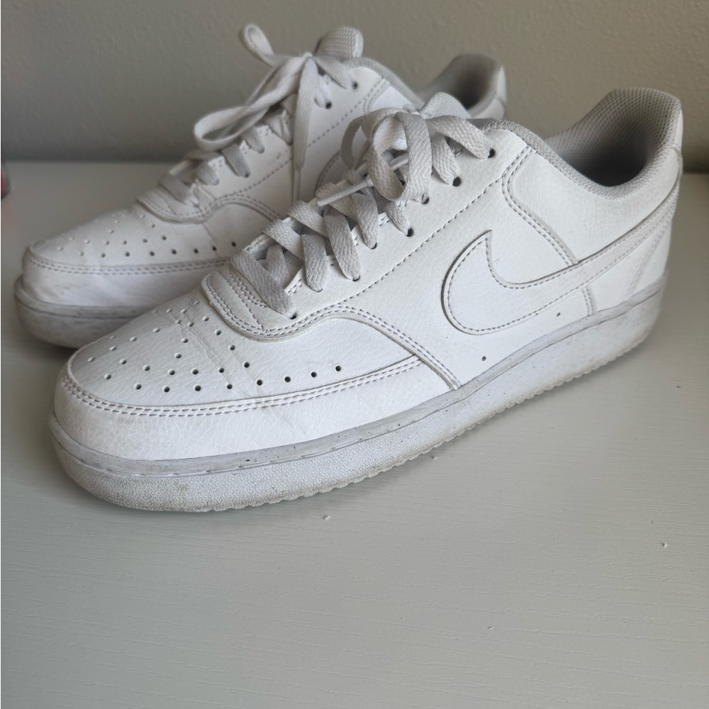 Nike Women’s White Sneakers